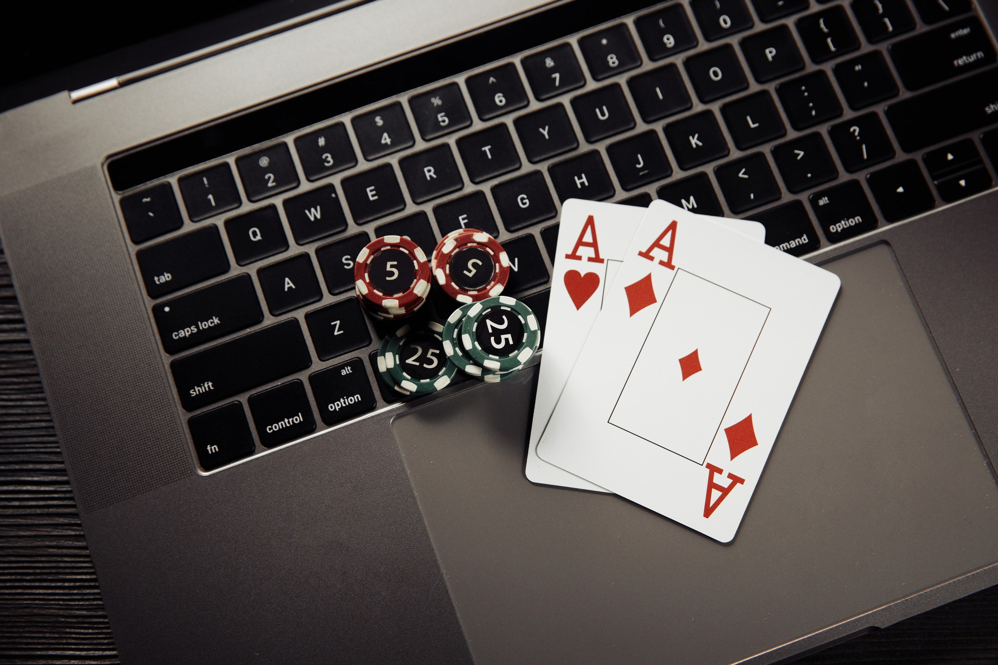 Blackjack en ligne : erreurs courantes à éviter